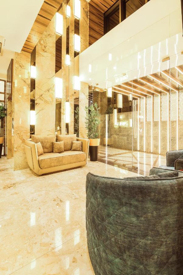 Hotel Auris & Banquets, Mumbai International Airport Екстер'єр фото