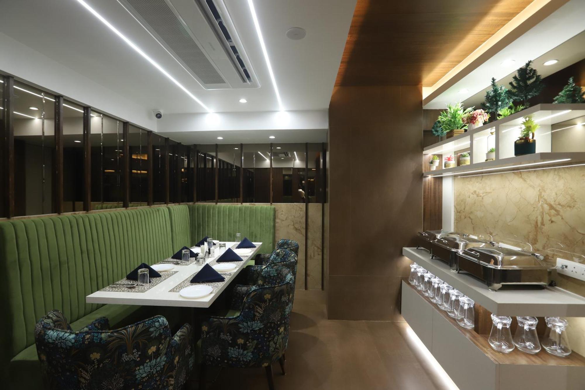 Hotel Auris & Banquets, Mumbai International Airport Екстер'єр фото