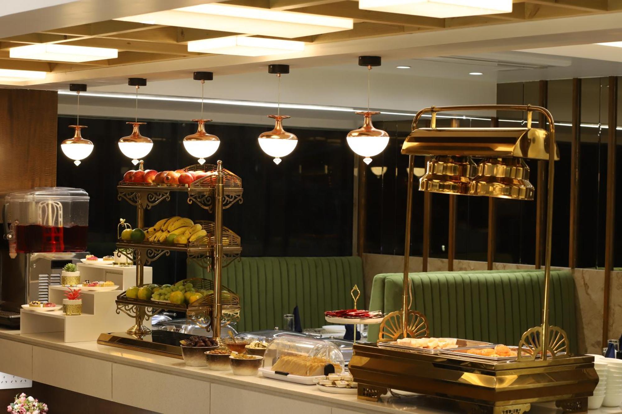 Hotel Auris & Banquets, Mumbai International Airport Екстер'єр фото